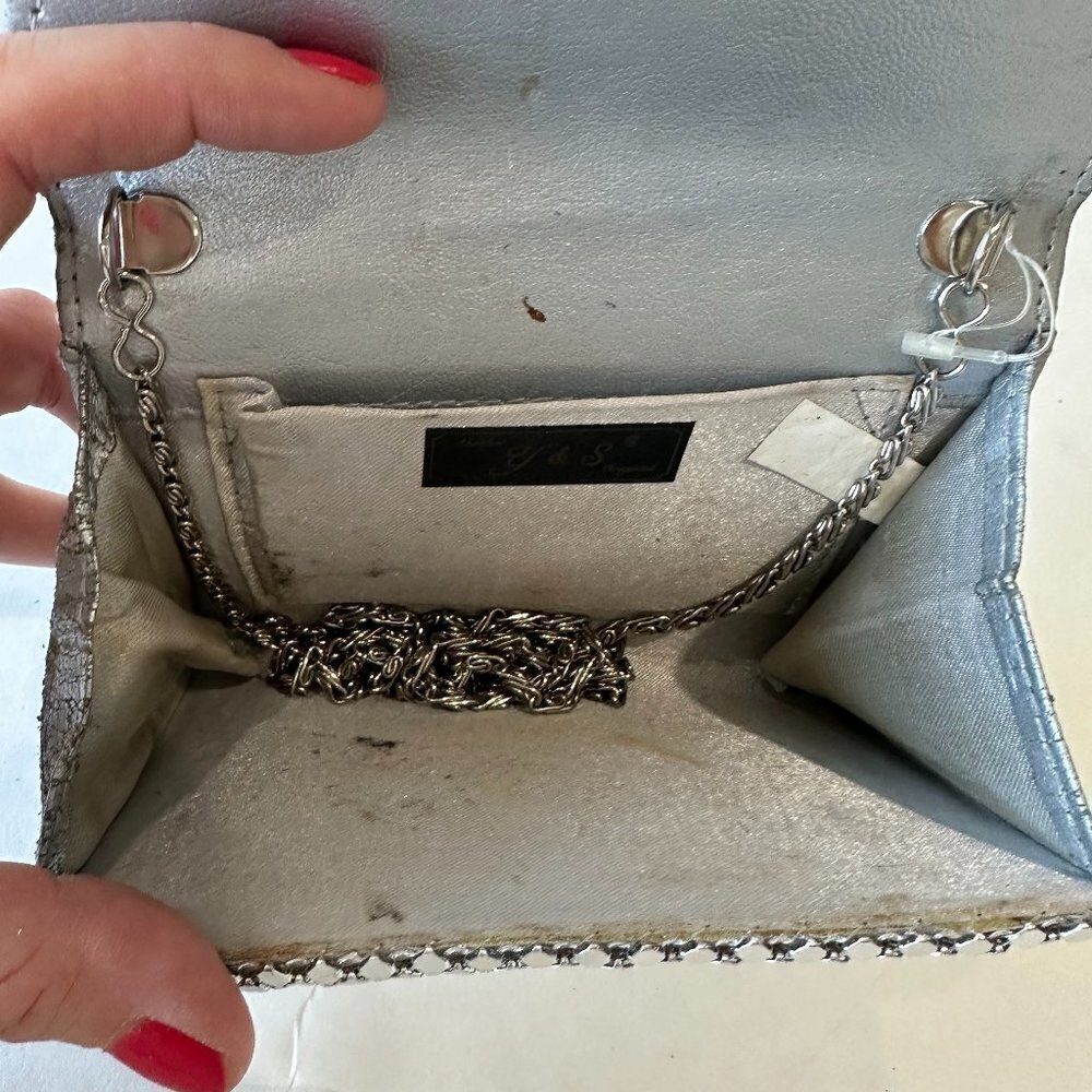 Y&S Silver Metal Mesh Clutch Handbag Purse w/ Optional Chain Strap - Picture 4 of 7